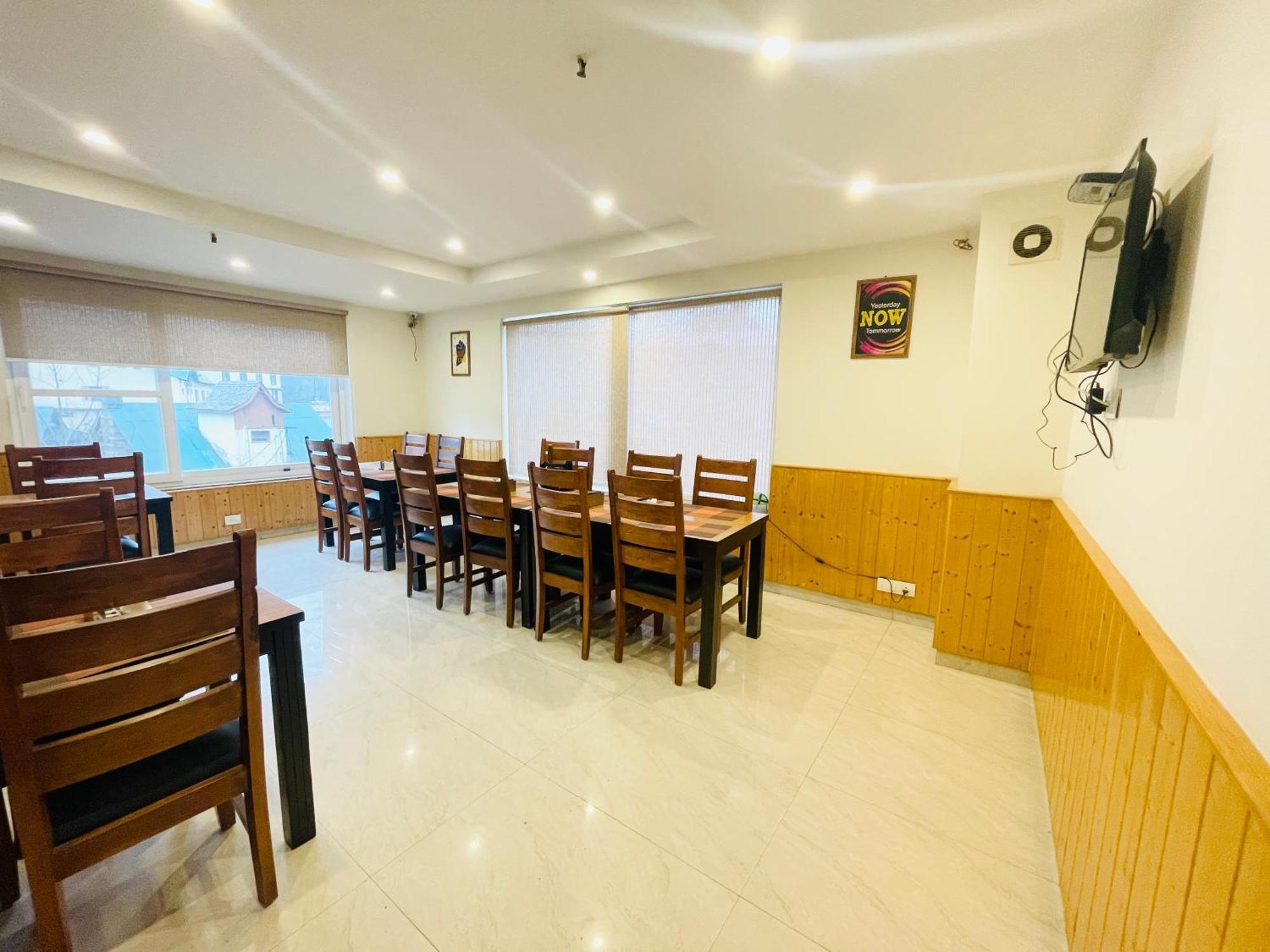 Simsa Heights Manali Hotel Exterior photo